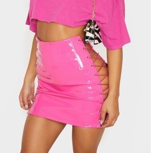 Prettylittlething leather skirt